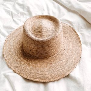 Lack of Color Palma Boater size small/medium